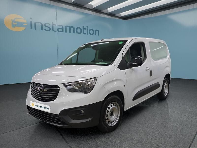 Weiß Gebraucht 2024 Opel Combo-e Life Limousine | 23.249 € (Guter Preis) - Bild 1/4