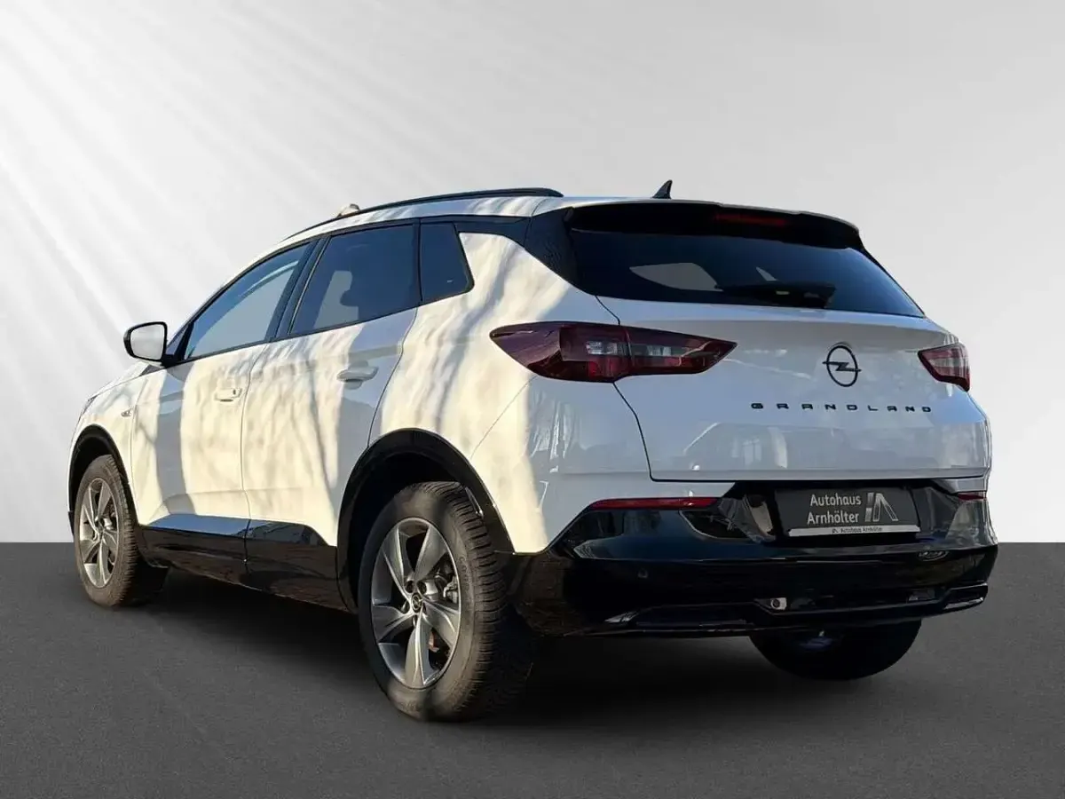 Gebraucht Opel Grandland X S 131 PS (96 kW) 2024 Weiß SUV