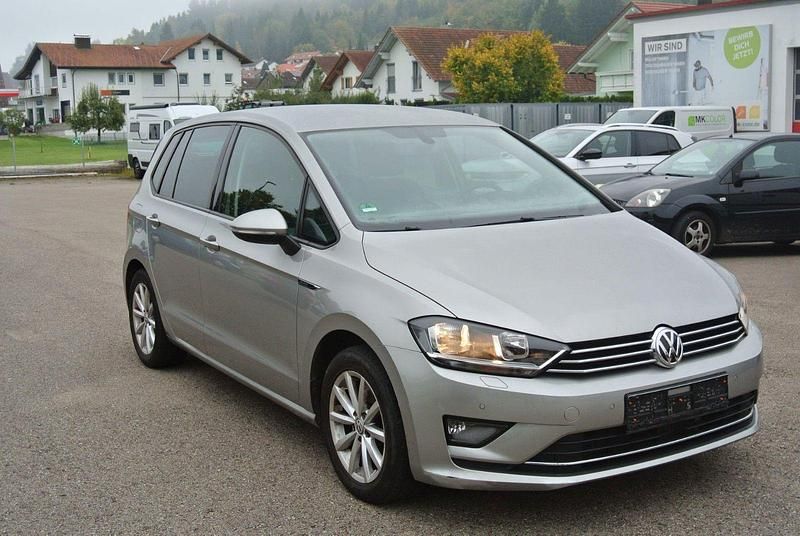 Gebraucht VW Golf VII LOUNGE 110 PS (80 kW) 2015 Silber Kombi