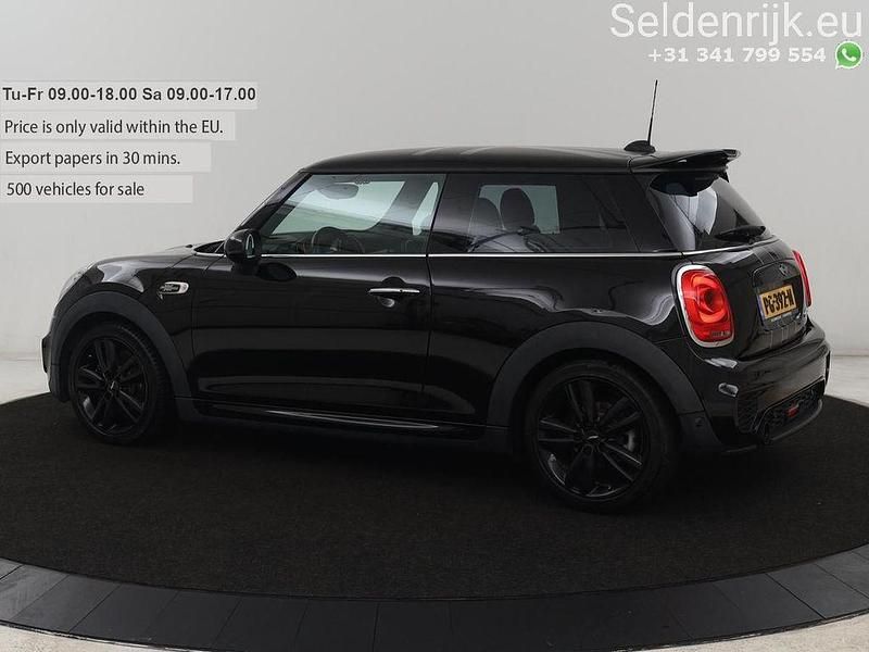 Gebraucht Mini John Cooper Works Business 136 PS (100 kW) 2017 Schwarz Kleinwagen
