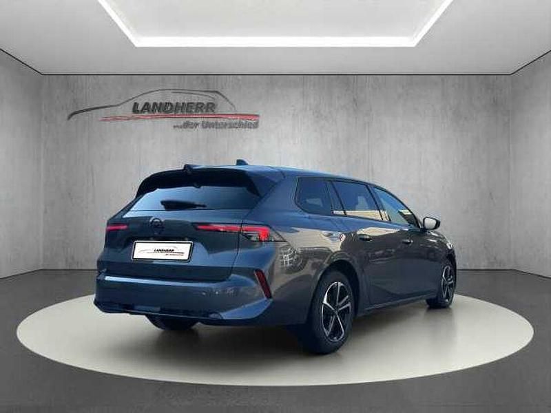 Gebraucht Opel Astra 131 PS (96 kW) 2024 Grau Kombi