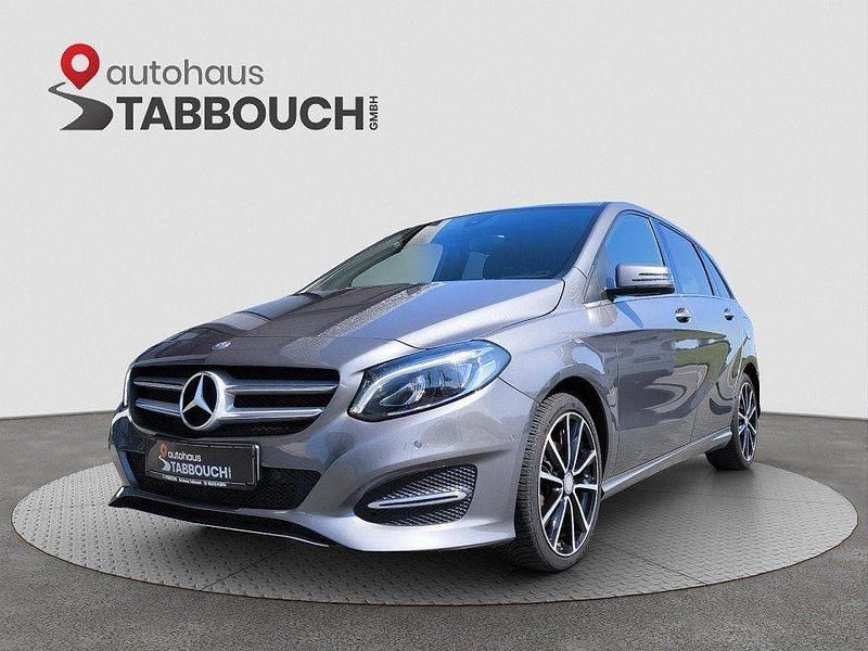 Gebraucht Mercedes B200 Urban 136 PS (100 kW) 2015 Grau Van / Kleinbus
