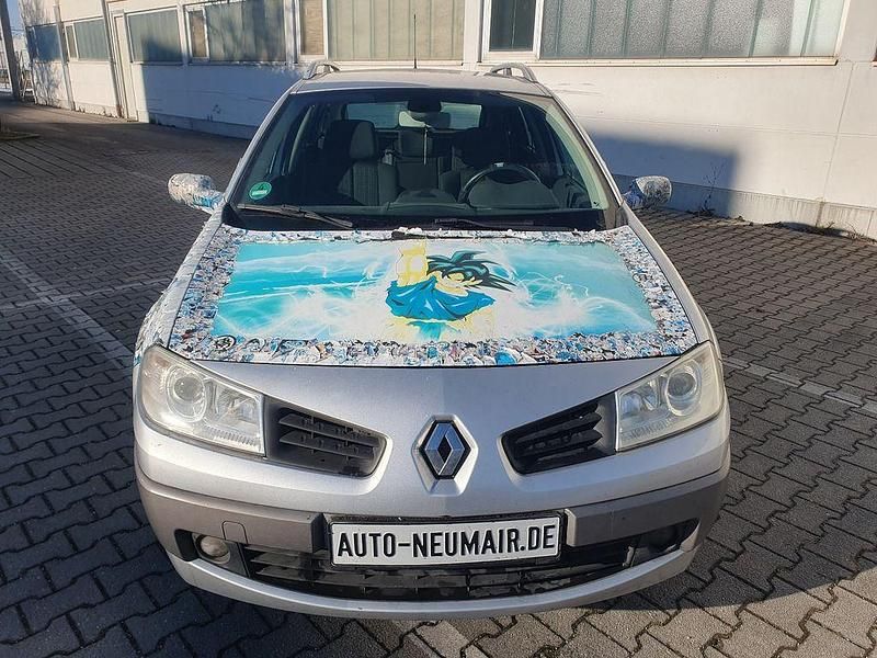 Gebraucht Renault Mégane II Avantage 111 PS (81 kW) 2006 Silber Limousine
