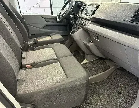 Gebraucht VW Crafter 102 PS (75 kW) 2021 Weiß Van
