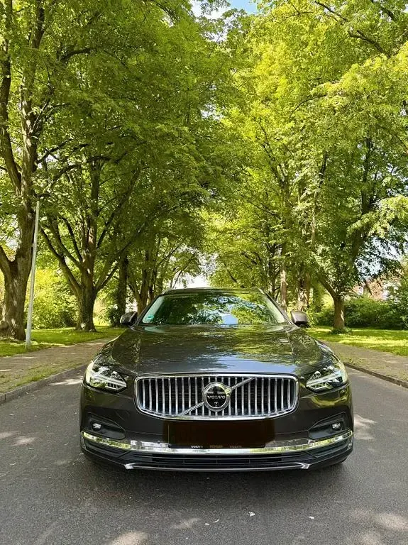 Gebraucht Volvo V90 Plus 197 PS (144 kW) 2023 Grau Kombi