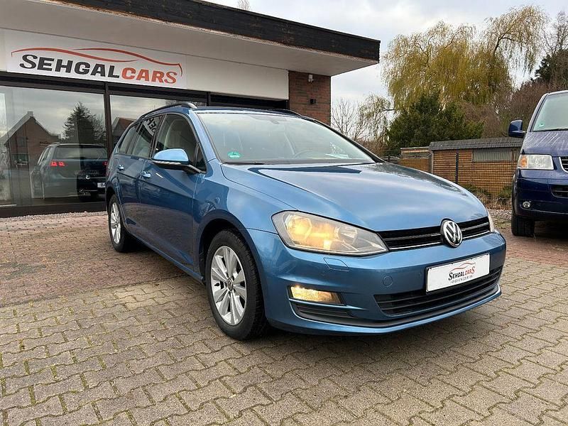 Braun Gebraucht 2013 VW Golf VII Comfortline Kombi | 8.850 € (Guter Preis) - Bild 1/4