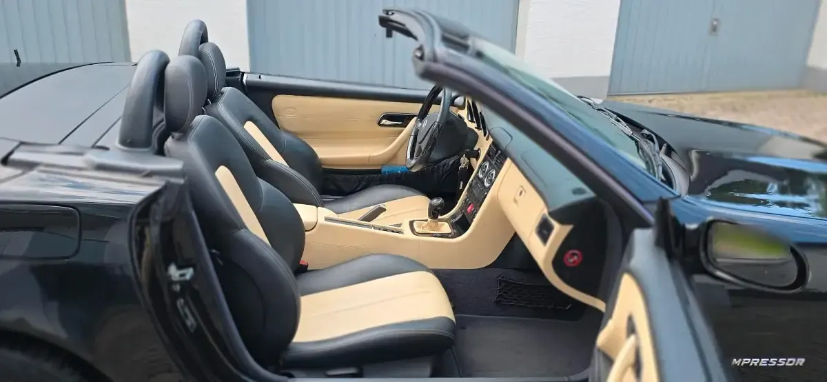 Gebraucht Mercedes SLK230 197 PS (144 kW) 2000 Schwarz Cabrio