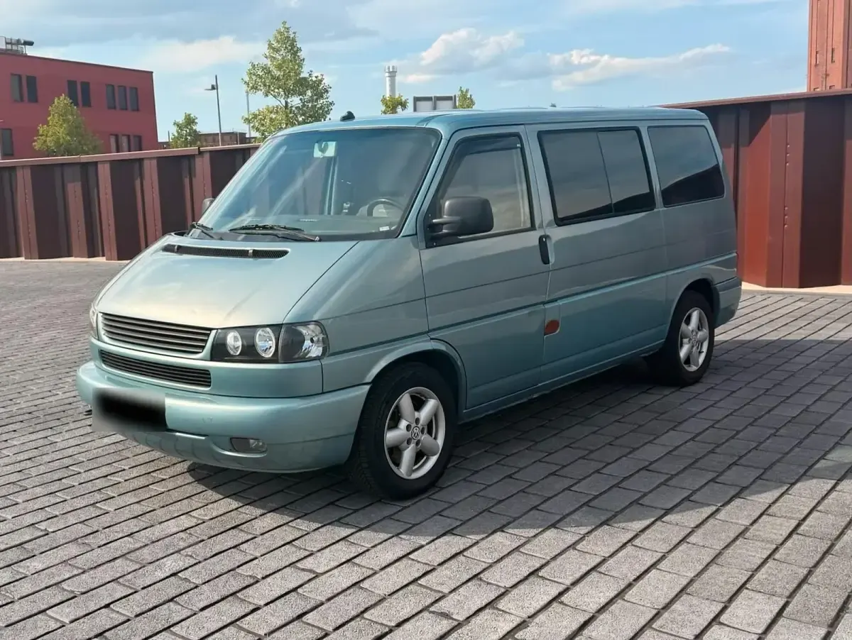 Gebraucht VW T4 151 PS (111 kW) 2003 Andere farben Van