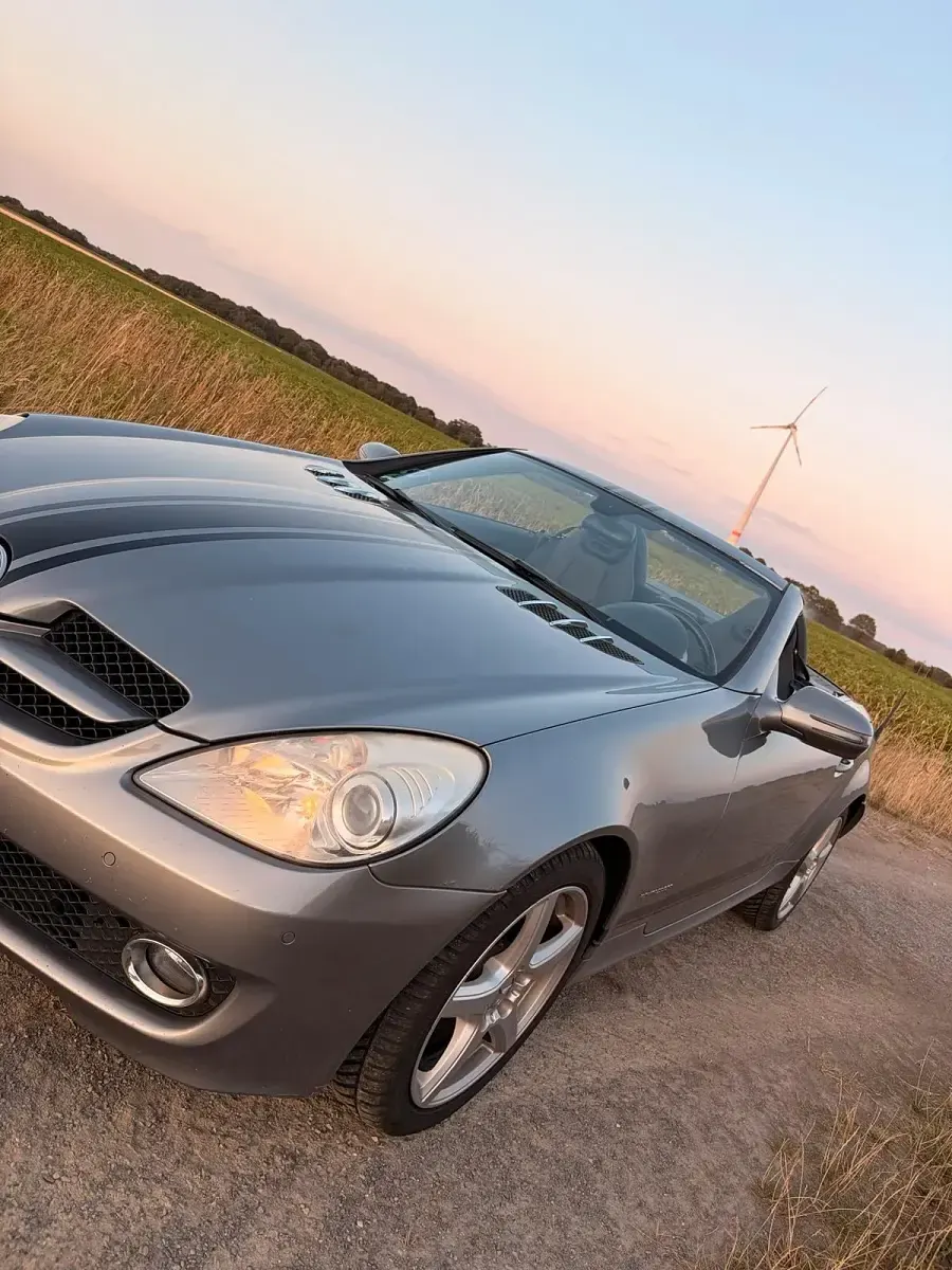 Gebraucht Mercedes SLK200 185 PS (136 kW) 2009 Grau Cabrio