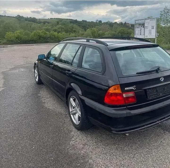 Używany BMW 320 150 KM (110 kW) 2003 Czarny Kombi
