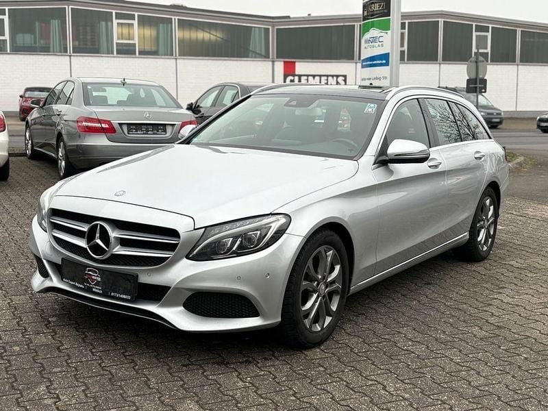 Silber Gebraucht 2015 Mercedes C220 Kombi | 8.900 € (Fairer Preis) - Bild 1/4