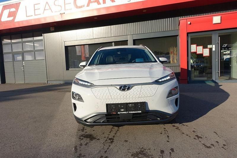 Weiß Gebraucht 2019 Hyundai Kona SUV | 14.388 € (Superpreis) - Bild 1/4