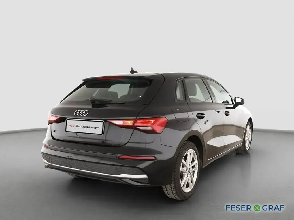 Używany Audi A3 Advanced Plus 150 KM (110 kW) 2025 Czarny Sedan/Limuzyna