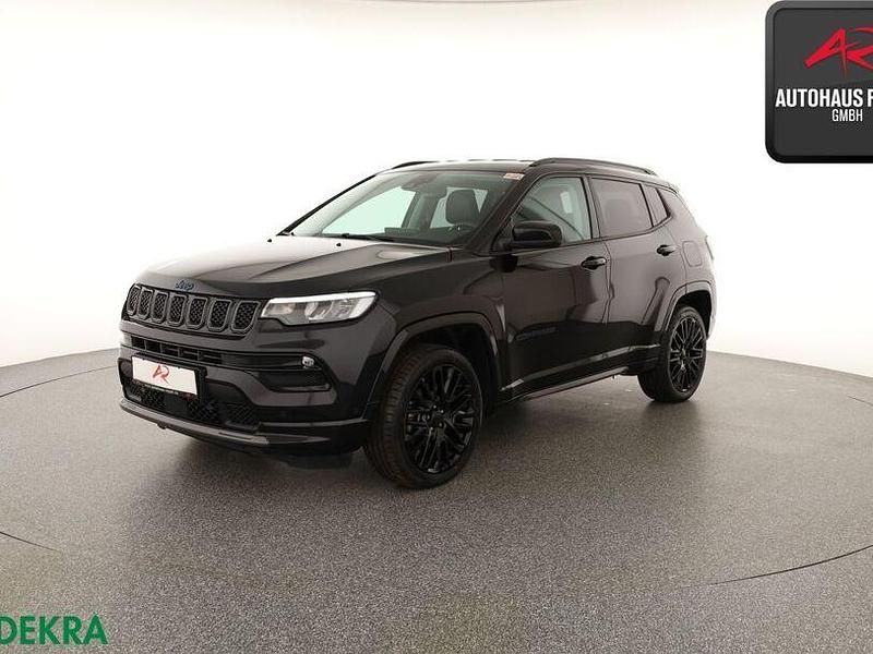 Gebraucht Jeep Compass 179 PS (131 kW) 2022 Schwarz SUV