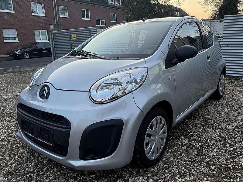 Gebraucht Citroën C1 Advance 68 PS (50 kW) 2013 Silber Kleinwagen