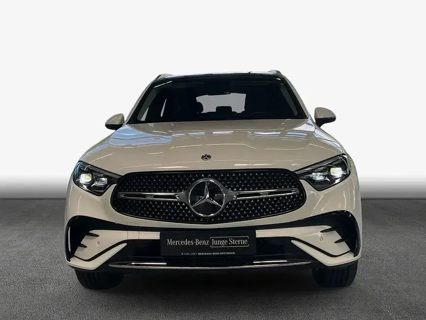 Gebraucht Mercedes GLC300de Premium 333 PS (244 kW) 2025 Weiß SUV