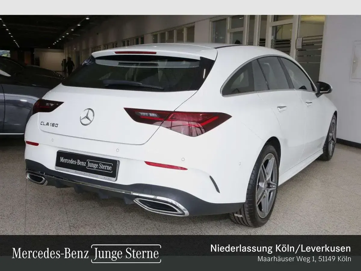 Gebraucht Mercedes CLA180 AMG 136 PS (100 kW) 2025 Polarweiß Kombi
