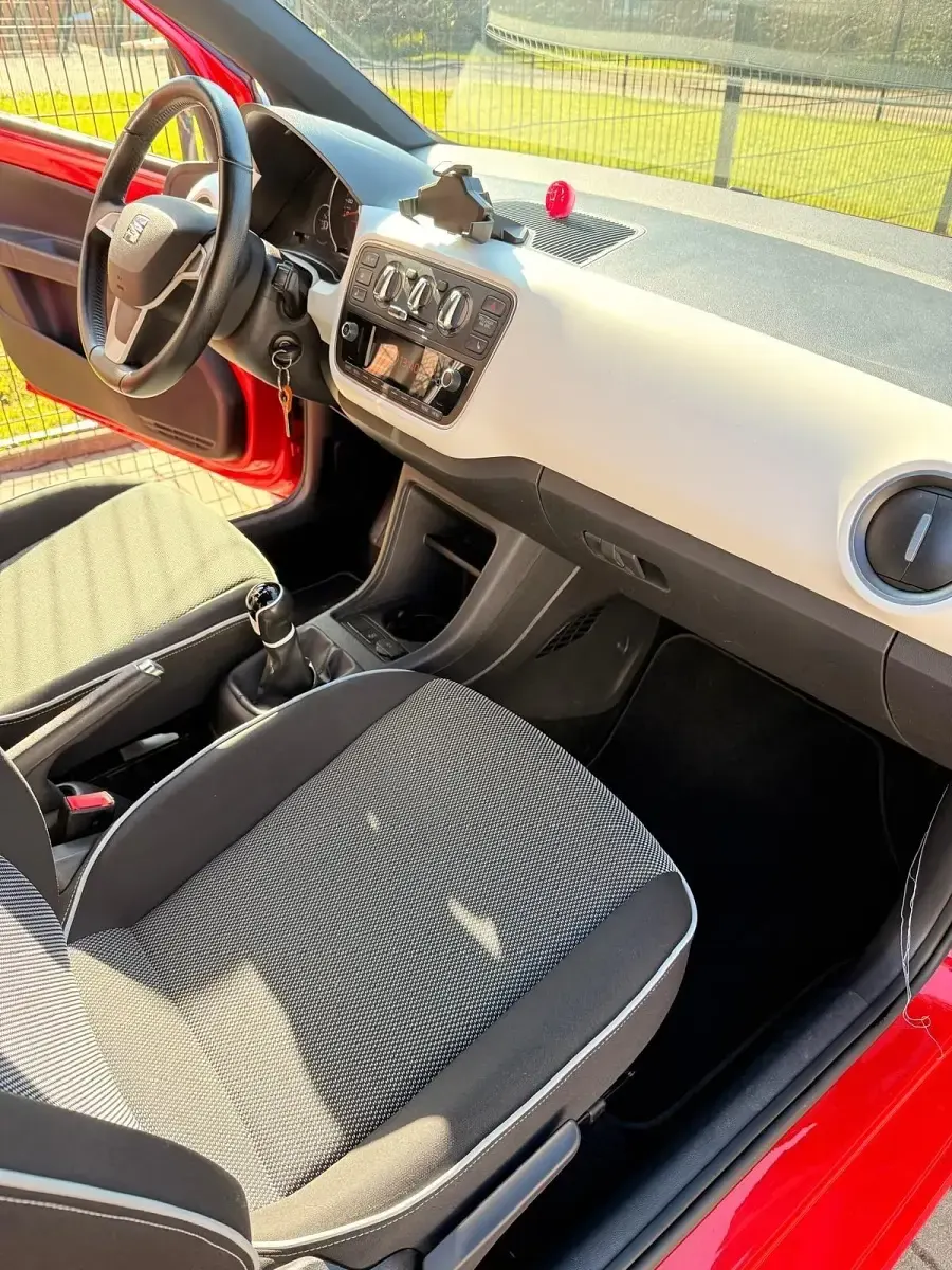 Gebraucht Seat Mii Chic 60 PS (44 kW) 2018 Rot Kleinwagen