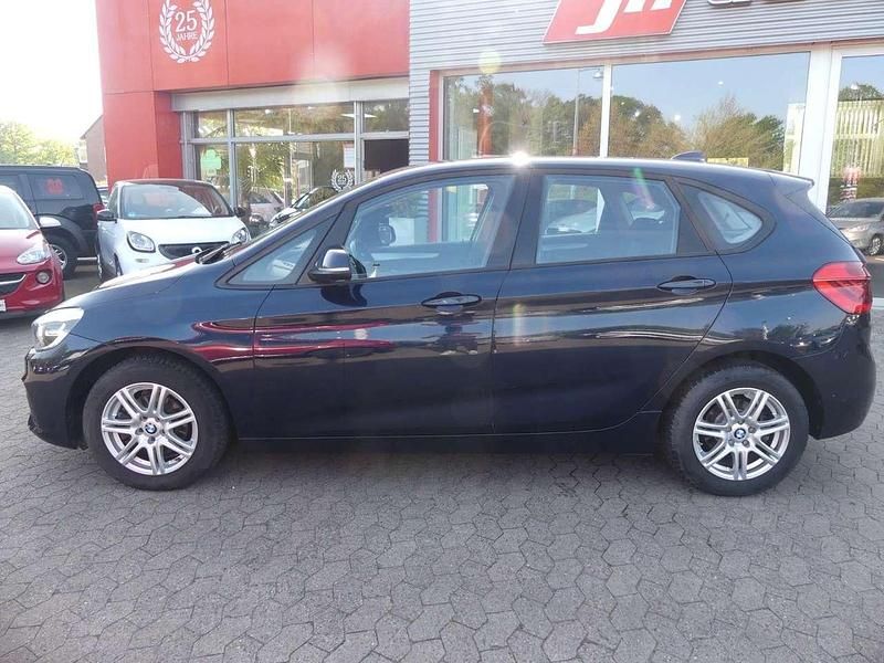 Gebraucht BMW 218 150 PS (110 kW) 2015 Imperialblau brillanteffekt me Van / Kleinbus