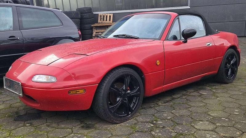 Gebraucht Mazda MX5 116 PS (85 kW) 1991 Rot Cabrio