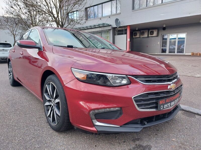 Rot Gebraucht 2017 Chevrolet Malibu LT Limousine | 6.499 € - Bild 1/4