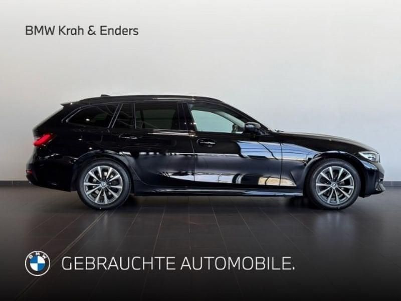 Gebraucht BMW 320 Sport Line 190 PS (139 kW) 2022 Schwarz Kombi
