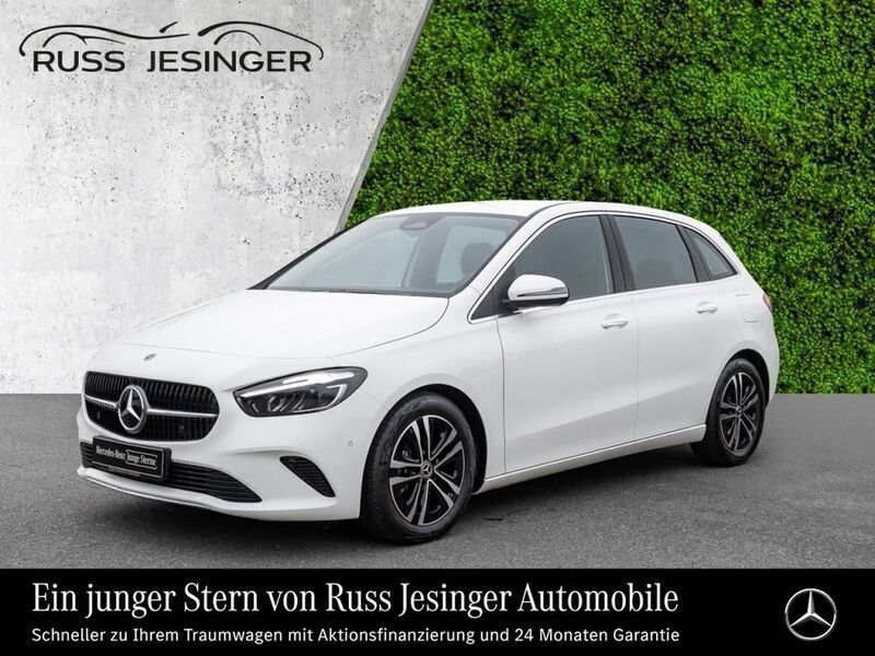 Polar white Gebraucht 2023 Mercedes B180 Progressive Van / Kleinbus | 29.480 € (Fairer Preis) - Bild 1/4