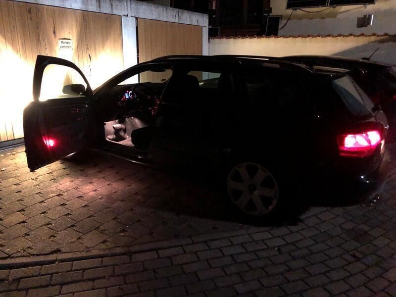 Schwarz Gebraucht 2005 Audi S4 Kombi | 8.500 € (Fairer Preis) - Bild 1/4