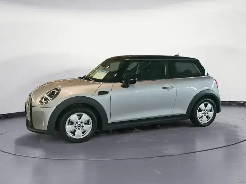 Gebraucht Mini Cooper Essential 136 PS (100 kW) 2023 Kleinwagen