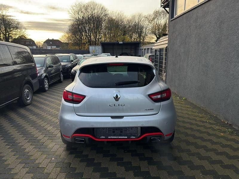 Gebraucht Renault Clio IV R.S. 200 PS (147 kW) 2014 Silber Limousine