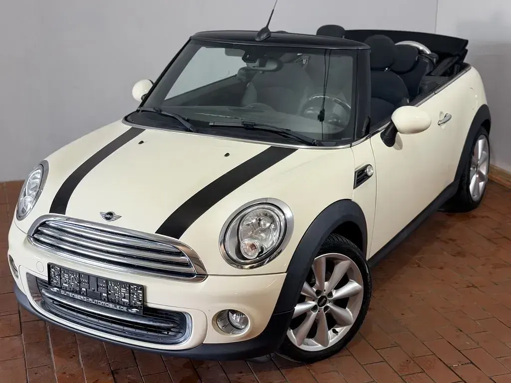 Gebraucht Mini Cooper Cabriolet 122 PS (89 kW) 2014 Weiß Cabrio