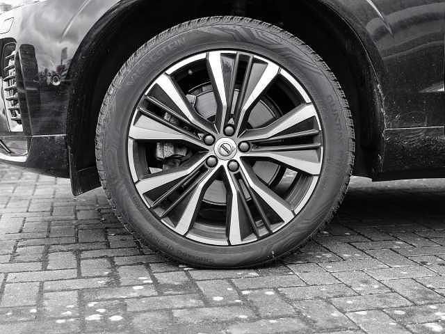 Gebraucht Volvo XC60 145 PS (106 kW) 2023 SUV