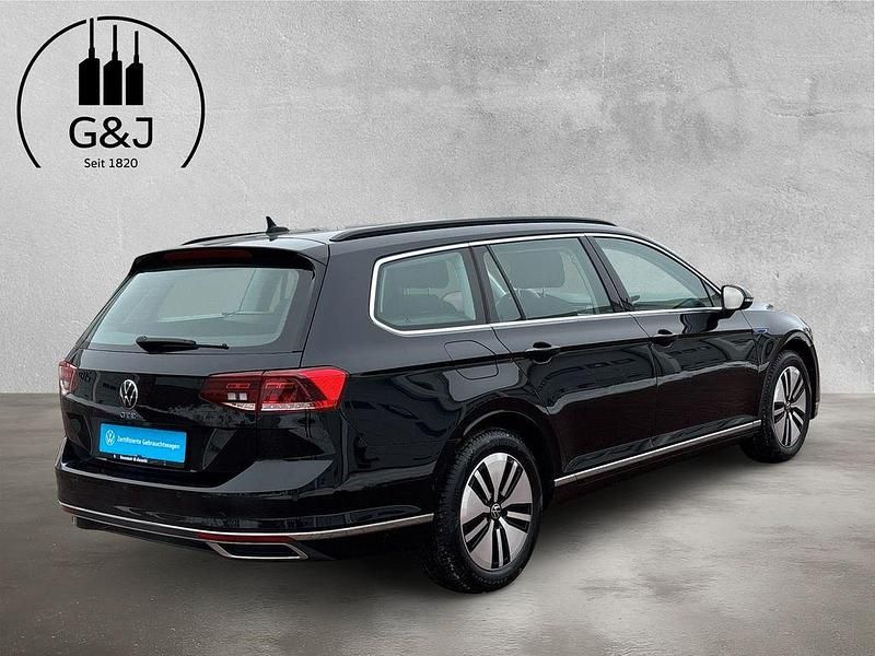 Gebraucht VW Passat GTE 218 PS (160 kW) 2021 Schwarz Kombi
