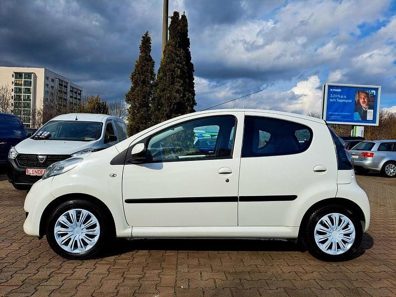 Gebraucht Citroën C1 68 PS (50 kW) 2009 Weiß Kleinwagen