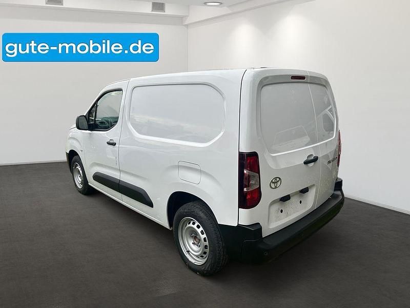 Gebraucht Toyota Proace City City 110 PS (80 kW) 2024 Ice white Van / Kleinbus