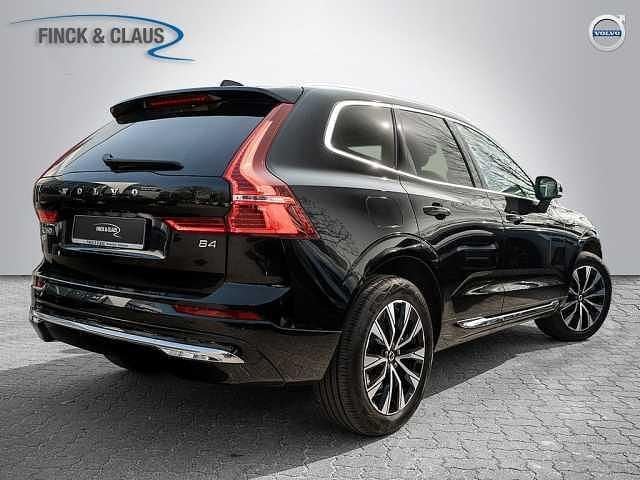 Gebraucht Volvo XC60 Plus 197 PS (144 kW) 2022 Black solid stone SUV