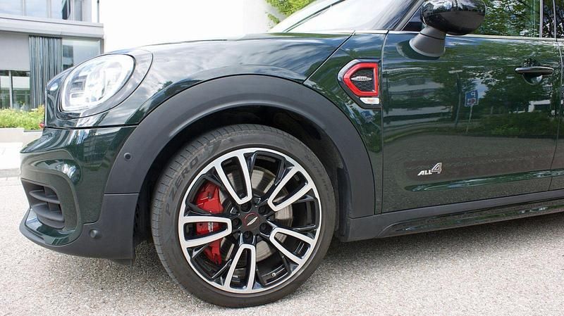 Gebraucht Mini John Cooper Works 306 PS (225 kW) 2021 Grün Kleinwagen