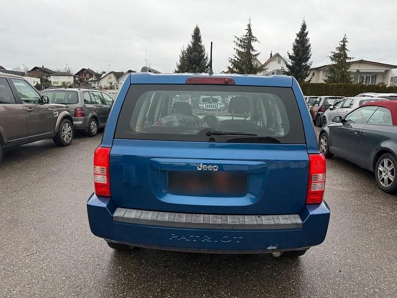 Gebraucht Jeep Patriot 170 PS (125 kW) 2011 Blau SUV