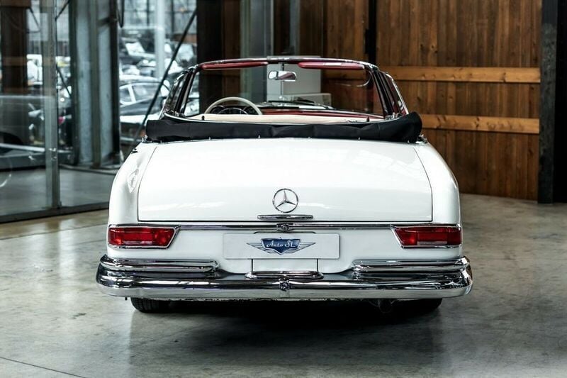Gebraucht Mercedes 220 120 PS (88 kW) 1963 Weiß Cabrio