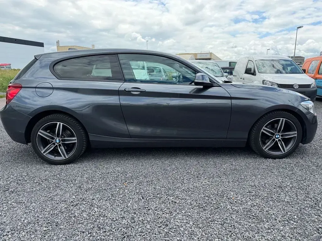 Gebraucht BMW 118 Advantage 143 PS (105 kW) 2013 Grau Kleinwagen