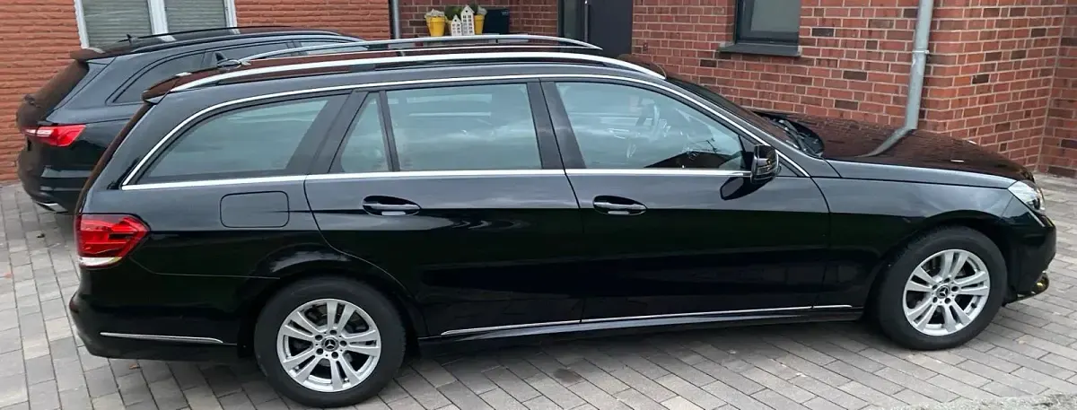 Usata Mercedes E250 204 CV (150 kW) 2013 Nero Station wagon