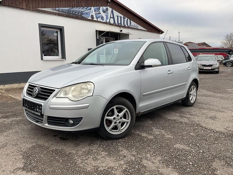 Gebraucht VW Polo Comfortline 75 PS (55 kW) 2006 Silber Kleinwagen