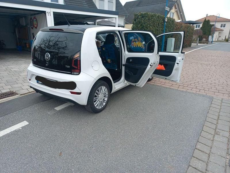 Gebraucht VW up! Sound 90 PS (66 kW) 2017 Weiß Kleinwagen