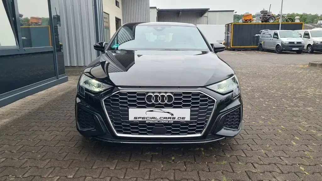 Gebraucht Audi A3 S-Line 116 PS (85 kW) 2022 Schwarz Limousine