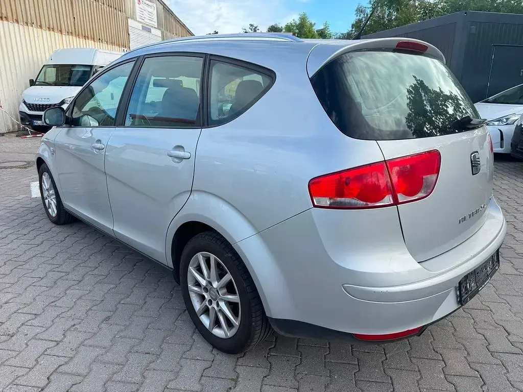 Gebraucht Seat Altea 105 PS (77 kW) 2012 Van / Kleinbus