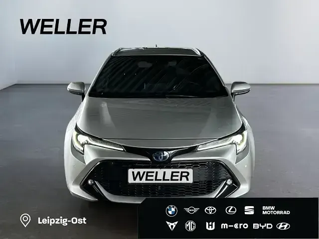 Gebraucht Toyota Corolla Team 184 PS (135 kW) 2021 Silber Kombi