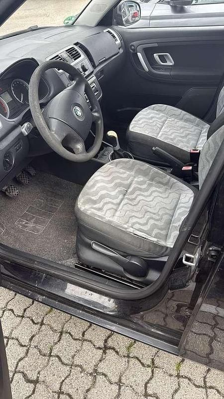 Schwarz Gebraucht 2008 Skoda Fabia Ambiente Kleinwagen | 699 € (Superpreis) - Bild 1/4