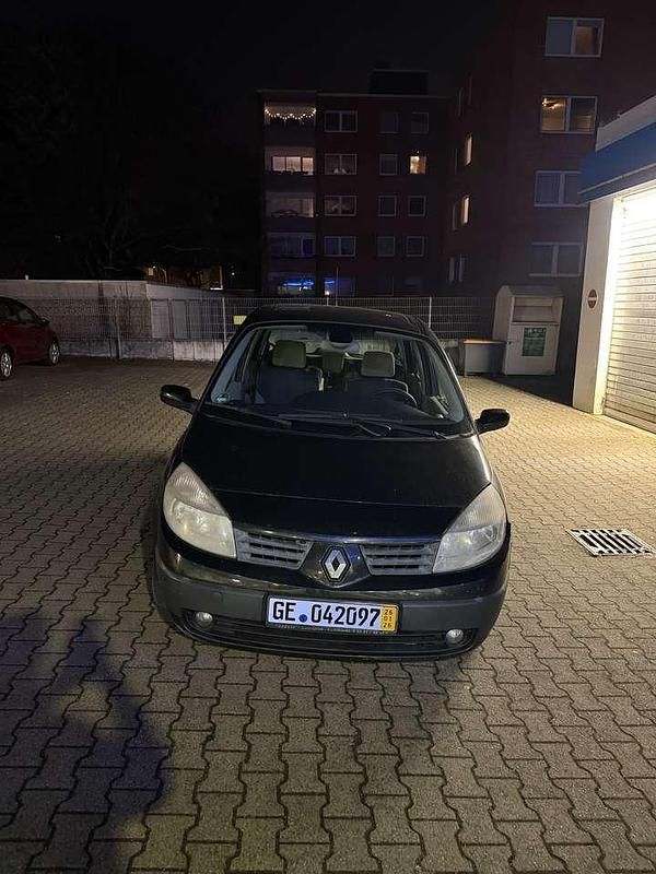 Gebraucht 2004 Renault Mégane II Dynamique Limousine | 1.899 € (Fairer Preis) - Bild 1/4
