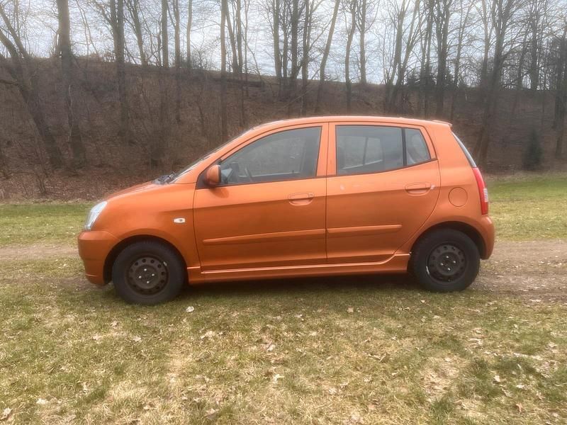 Gebraucht Kia Picanto 67 PS (49 kW) 2006 Gold Kleinwagen