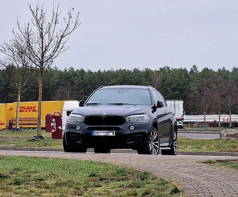 Schwarz Gebraucht 2016 BMW X6 M Sport SUV | 23.500 € (Superpreis) - Bild 1/4